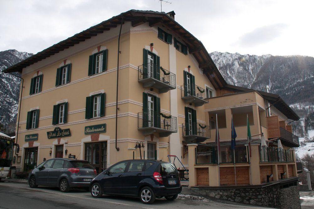 Hotel Le Soleil Challand-Saint-Anselme エクステリア 写真